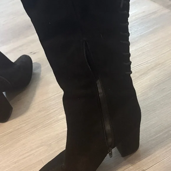 Black Over-the-Knee Lace-Up SuedeWomen's Boots - Picture 3 of 4
